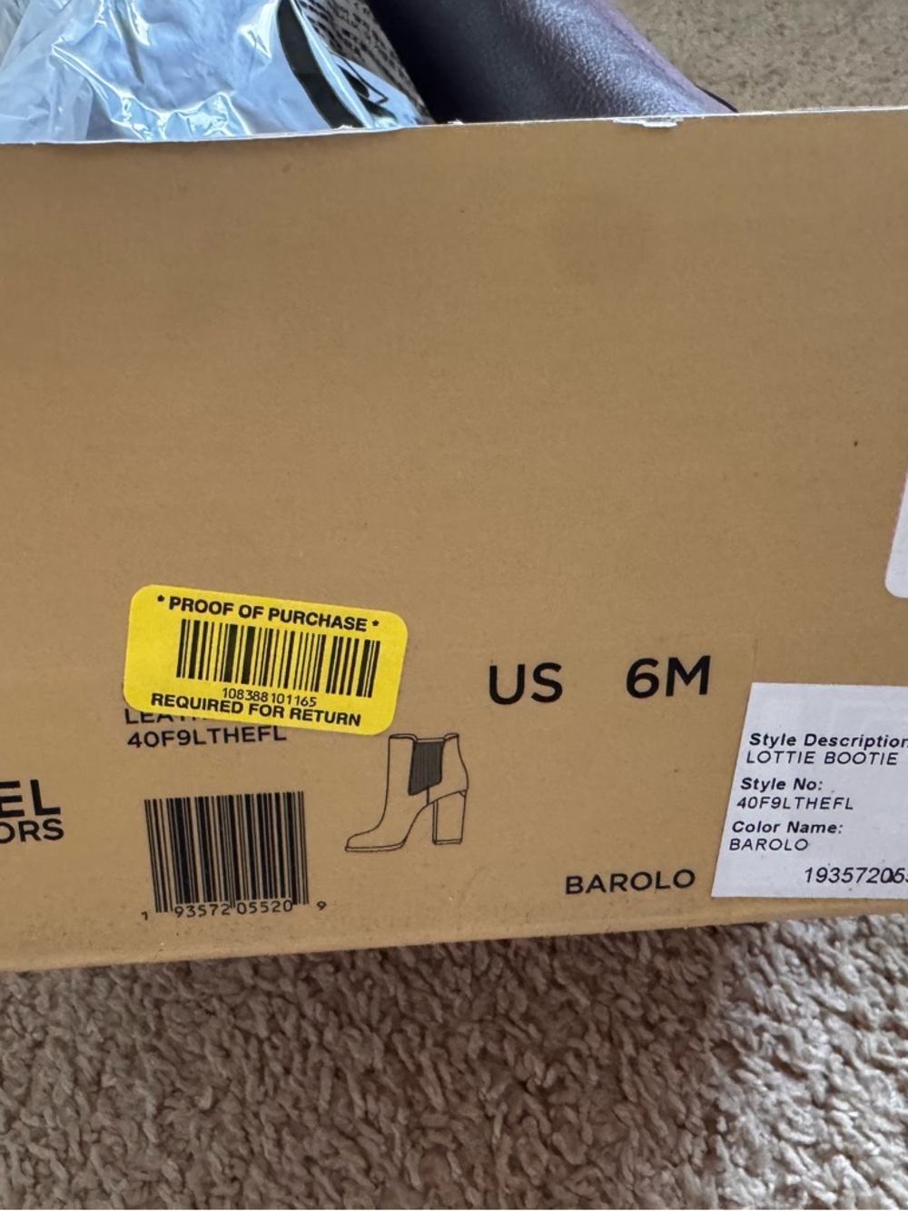 Michael Kors Barolo Leather Ankle Booties. Sold out color. - Picture 3 of 7